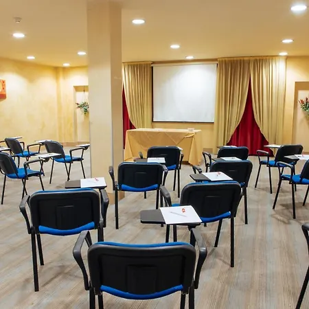 Amico 3* צ'יטה סנט'אנג'לו